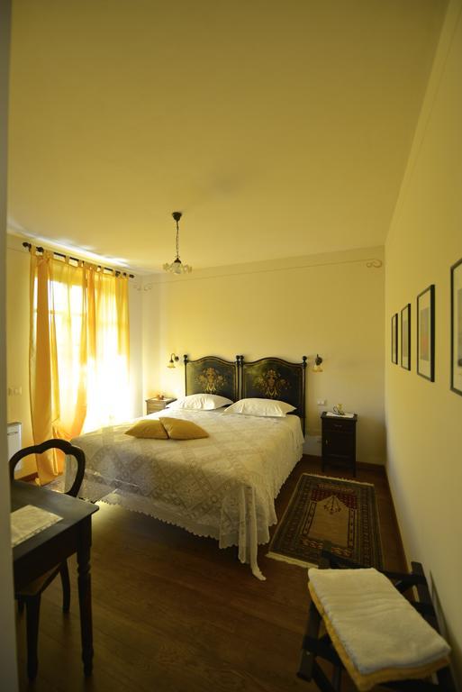 Agriturismo Tre Stelle Barbaresco Rom bilde